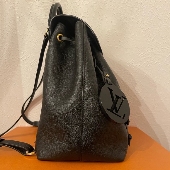 Louis Vuitton MONTSOURIS BACKPACK - Picture 2 of 7